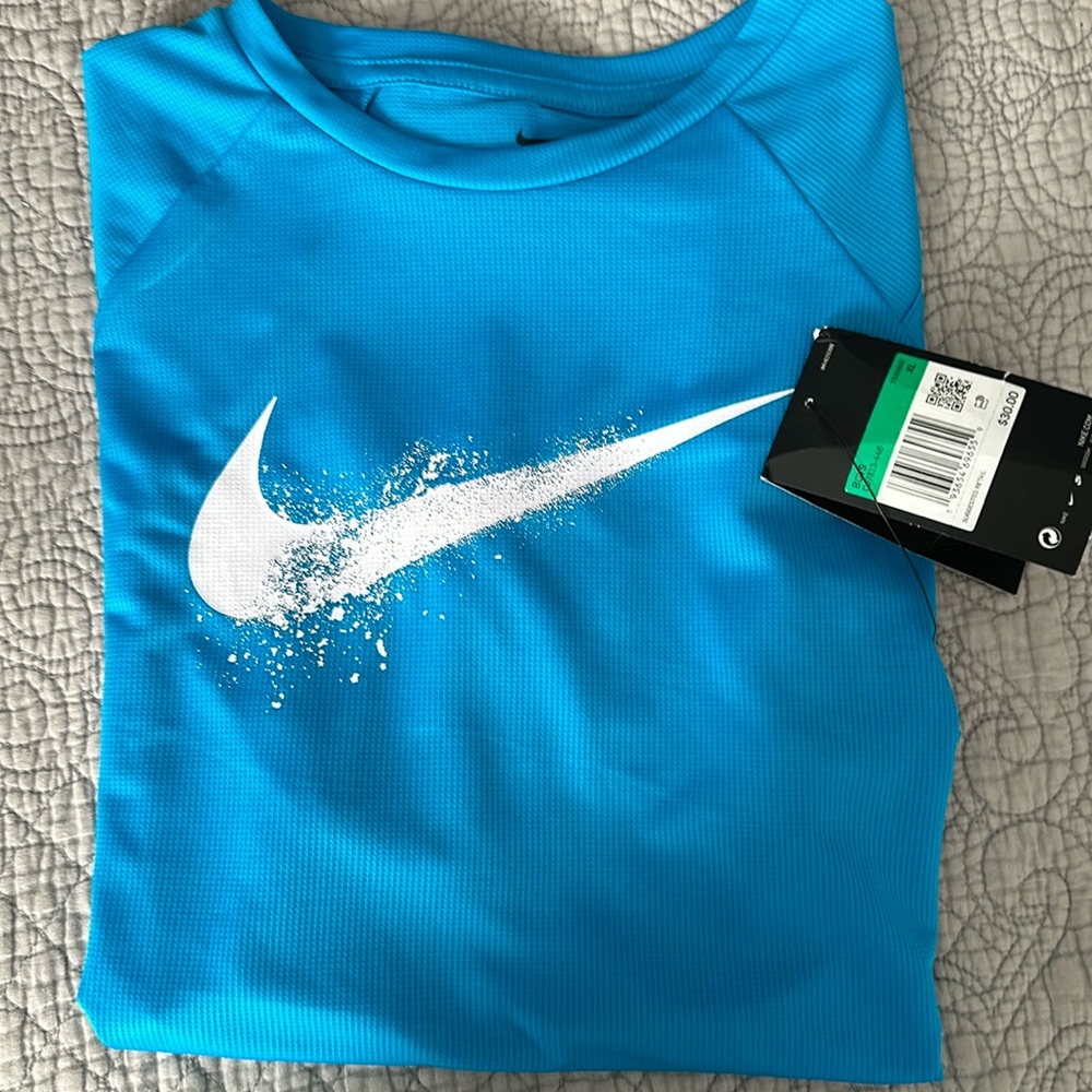 Boys shoe sleeve short